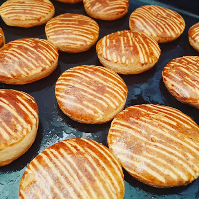 طريقة تحضير كاليط بالعسل بالخطوات المصورة