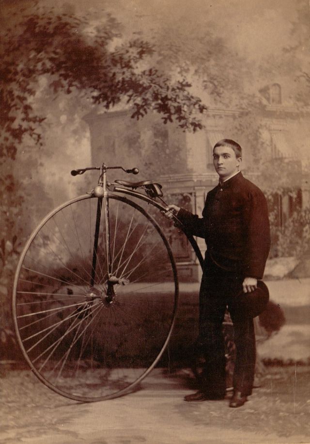 Penny-Farthing Old Photos