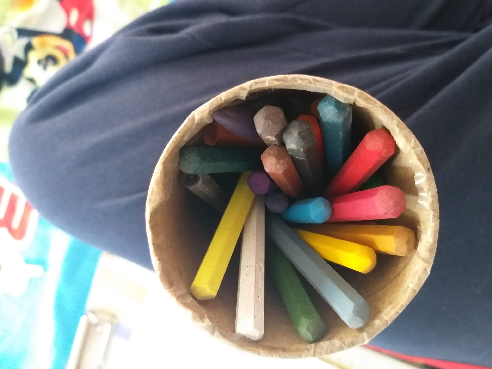 camlin,crayons
