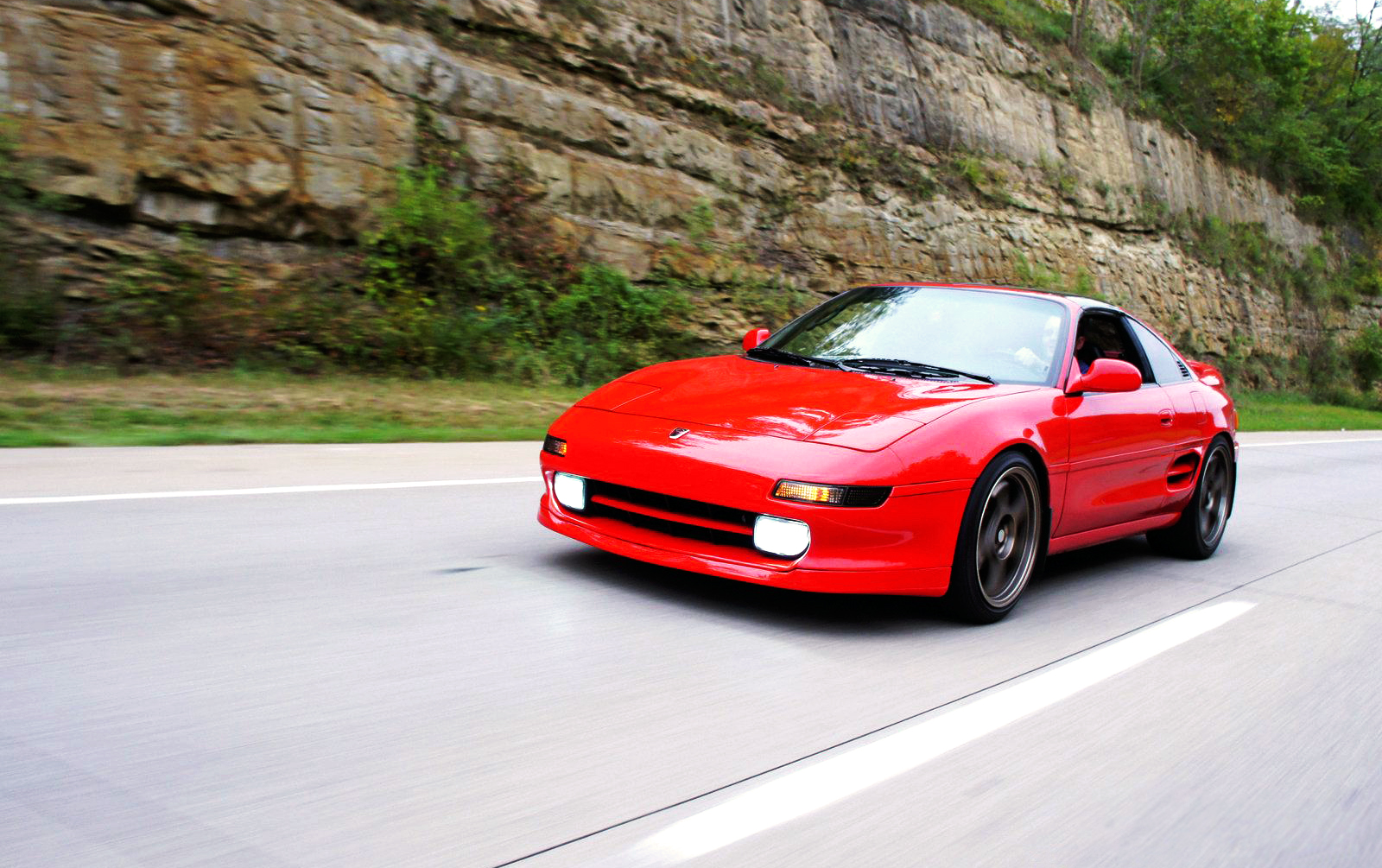 Toyota mr2 Red