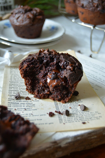 Muffins Vegan au Chocolat Ultra Moelleux en 5 min / Super Moist Vegan Chocolate Muffins in 5 min Muffins Vegan au Chocolat Ultra Moelleux en 5 min / Super Moist Vegan Chocolate Muffins in 5 min