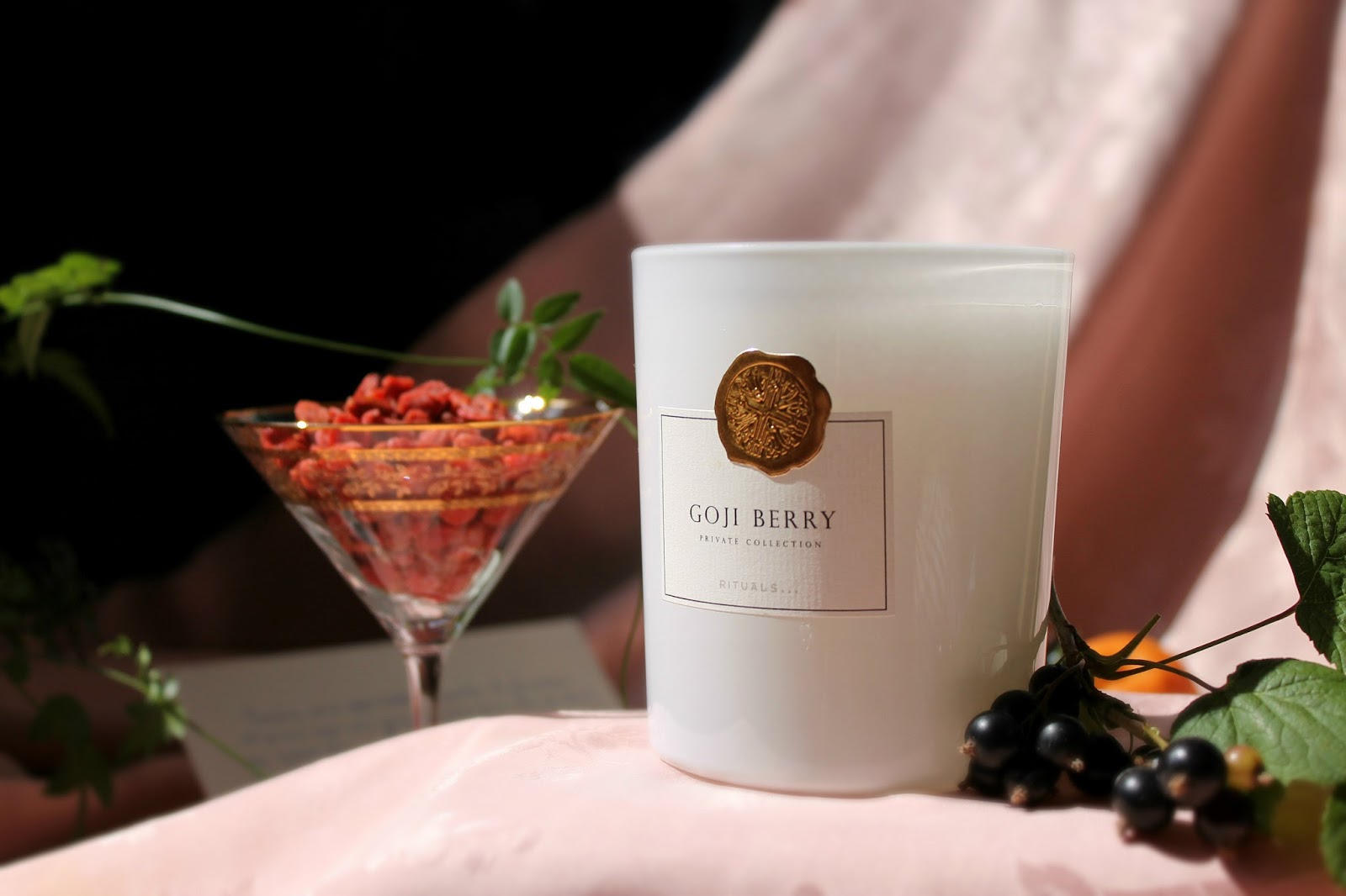 Beauty Unearthly Rituals...Goji Berry Private Collection Scented Candle review / обзор.