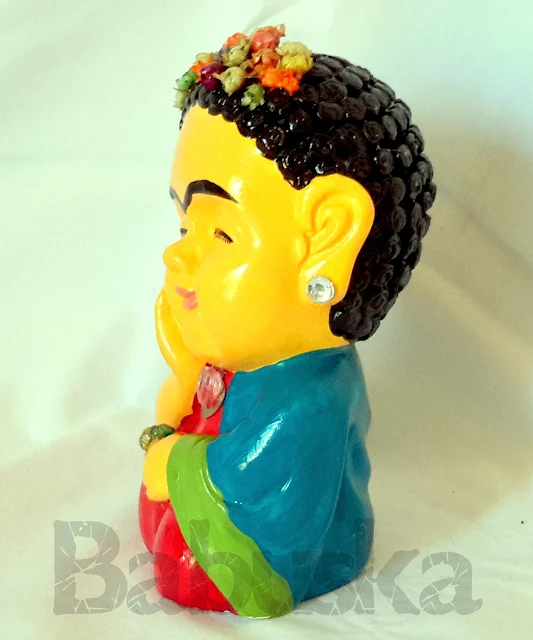 Buda "Frida Kahlo", pintado y laqueado a mano (B1020) Babuska