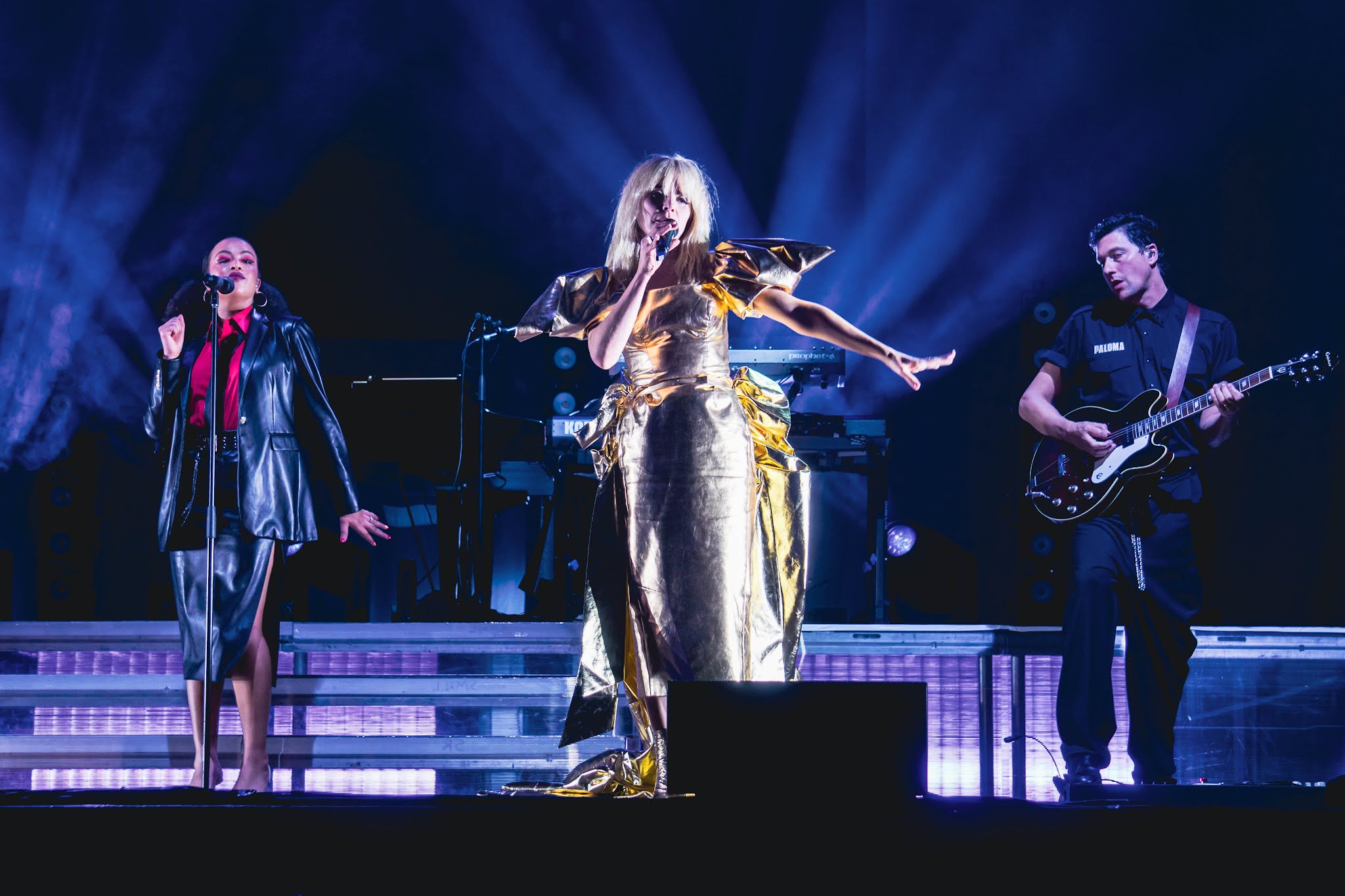 Paloma Faith on stage with back up singers at De Montfort Hall Leicester