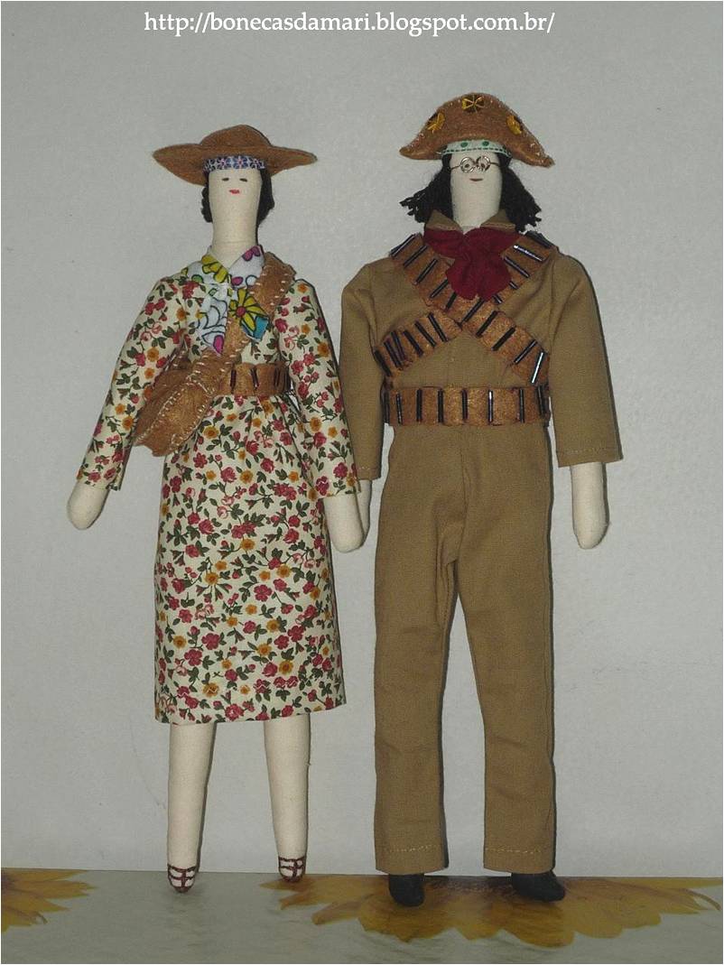 Bonecas da Mari De novo Lampião e Maria Bonita Bonecas da Mari De novo Lampião e Maria Bonita