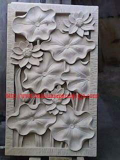 relief motif bunga
