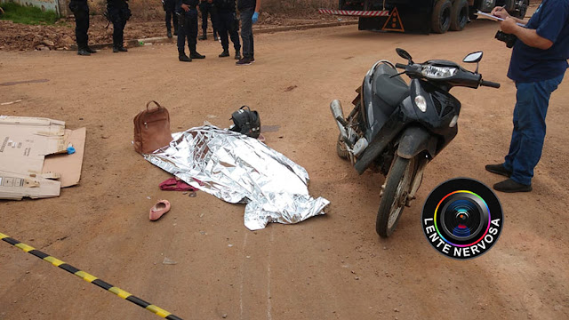 Jovem morre ao ser atropelada por caminhão boiadeiro na Avenida Rio Madeira - VÍDEO