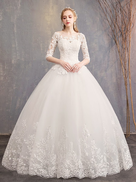 فستان أبيض منفوش لغير المحجبات فستان أبيض منفوش لغير المحجبات