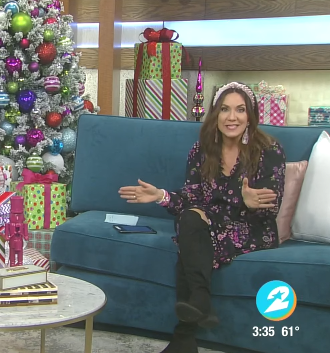 THE APPRECIATION OF BOOTED NEWS WOMEN BLOG courtney zavala