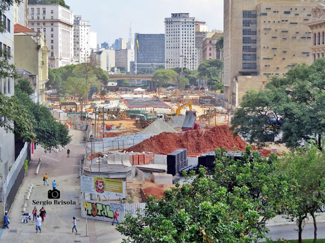 Vale do Anhangabaú em obras - Abril de 2020 Vista ampla do Vale do Anhangabaú em obras - Abril de 2020 - Centro - São Paulo