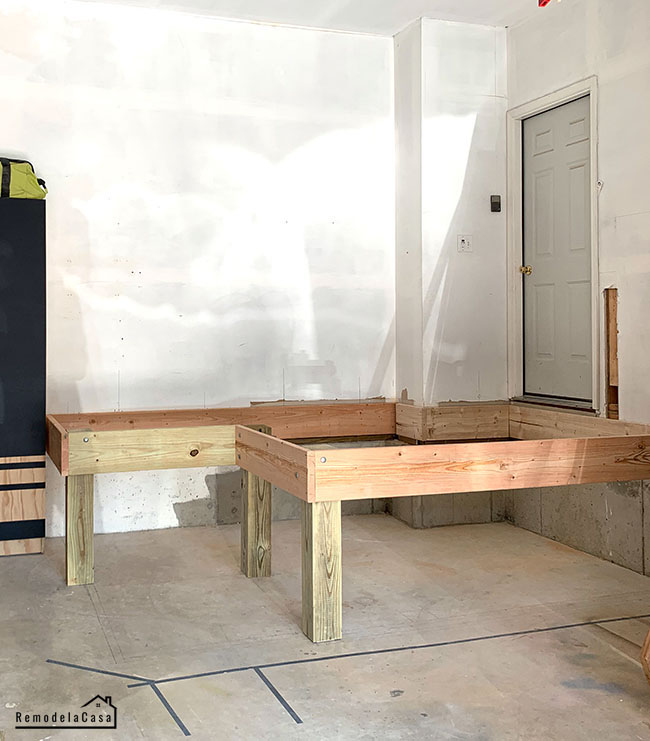 DIY Garage Platform Remodelando la Casa