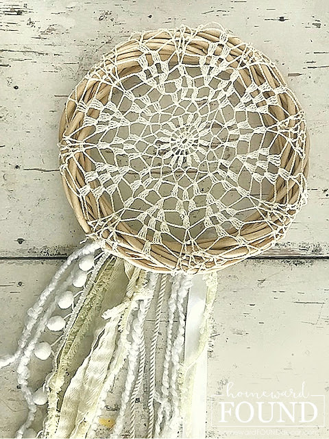 coastal style,beach style,decorating,vintage style,farmhouse style,thrifted,diy decorating,summer,re-purposing,white,fall,DIY,vintage,boho style,neutrals,boho decor,dreamcatcher, boho dreamcatcher,lace doily dreamcatcher.