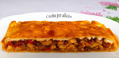 empanada de hojaldre de pollo