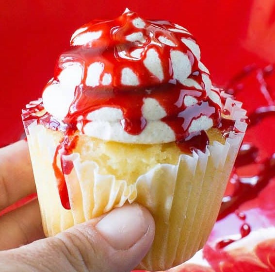 HOW TO MAKE EDIBLE FAKE BLOOD #halloween #desserts