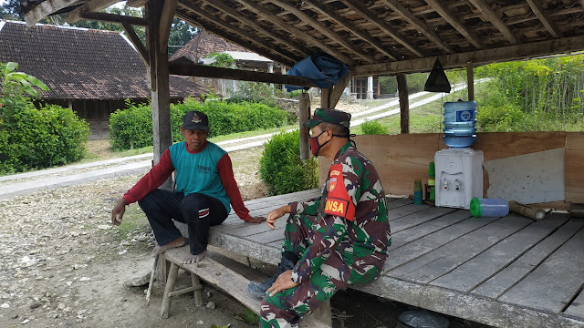 Adaptasi ke New Normal, Ini Pesan Babinsa Kepada Bayan Desa