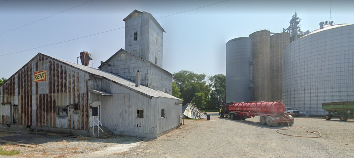 Towns and Nature Hortonville, IN Still has wood grain elevator