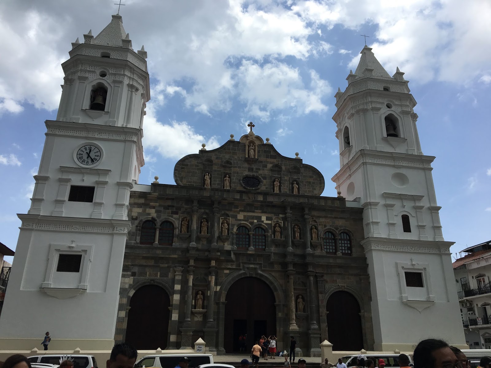 Holá Panamá! The Festival of Corpus Christi - Autumn Herndon