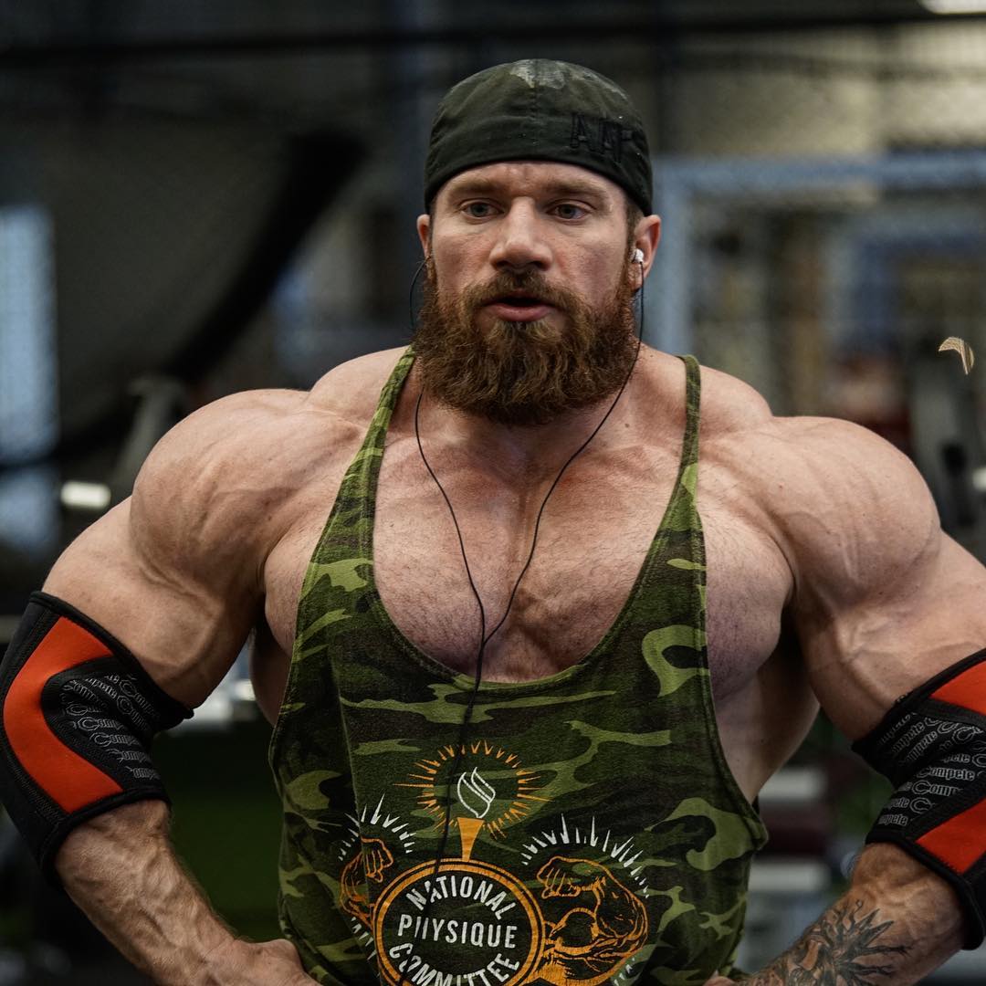 Muscle Lover: American IFBB Pro bodybuilder Seth Feroce