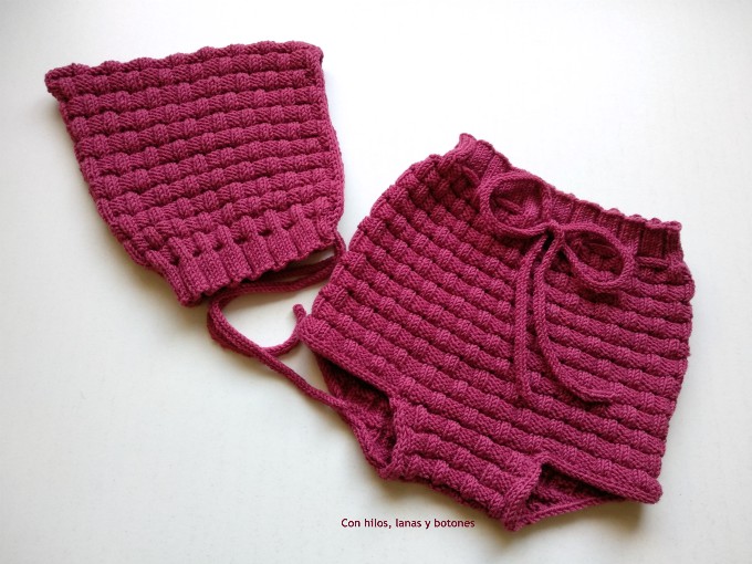 Con hilos, lanas y botones: Picnic Baby Bloomers and Pixie Hat
