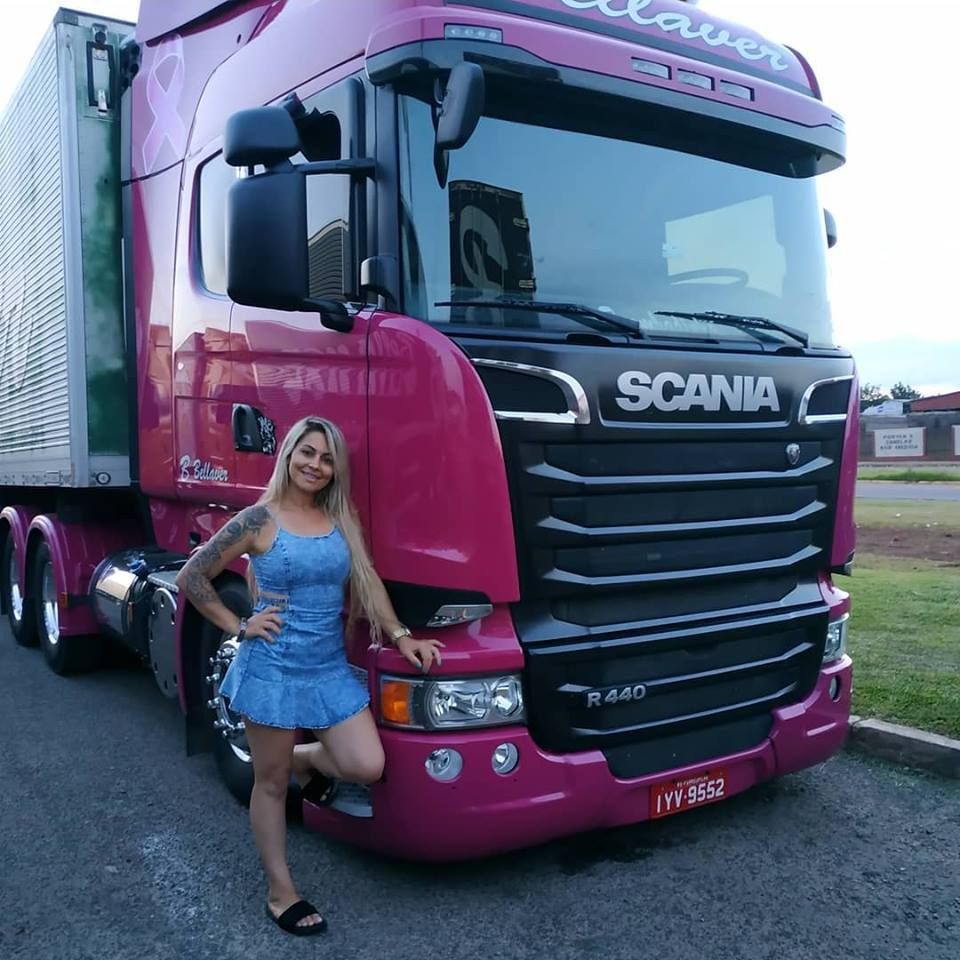 DIECIOCHO RUEDAS: SHEILA BELLAVER.. LA CAMIONERA MAS FAMOSA DE BRASIL