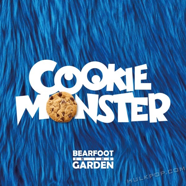 Bearfoot in the garden – Cookie Monster – Single