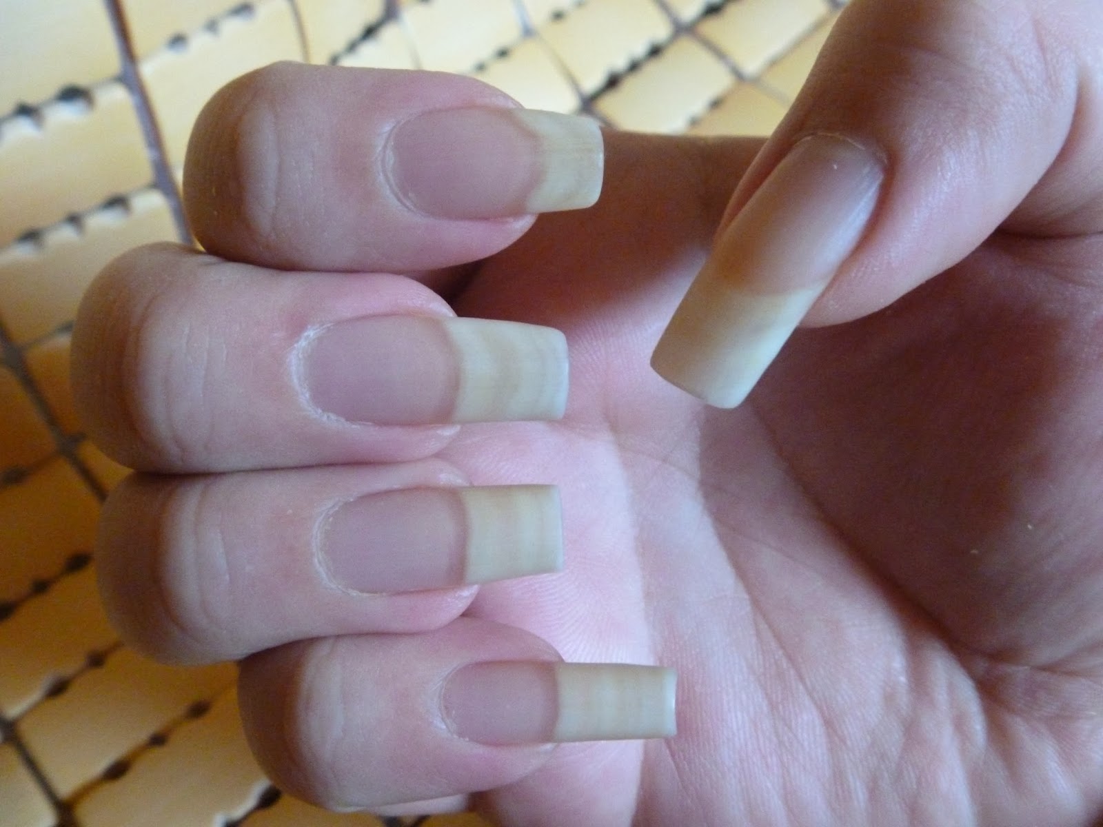 MICHIKO KAWASHI♔ How to get long healthy nails in 3 basic steps