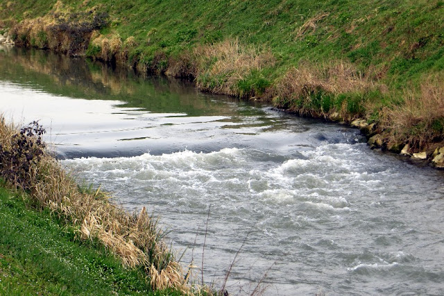 fiume tergola percorso ciclabile pedonale