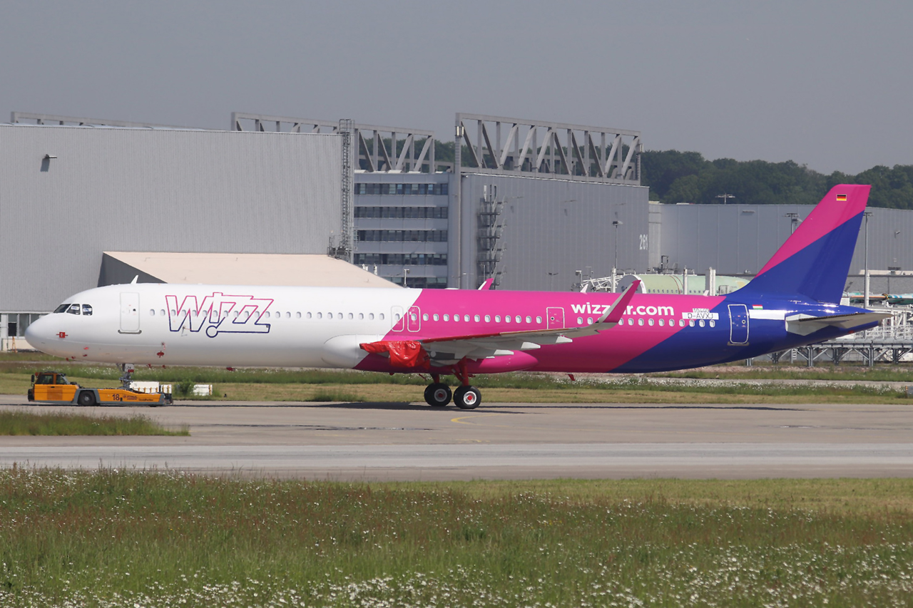 Wizz Air Malta Аэробус 320. Wizz Air Malta.