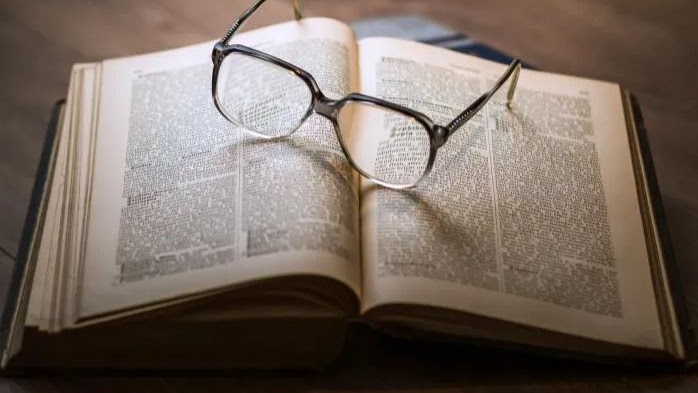 Resensi Pengertian Tujuan Dan Manfaat Mediasiana Com Media Pembelajaran Masakini