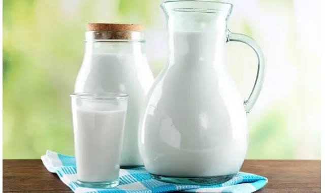 هل اللبن يرفع الكولسترول - هل هو آمن لمرضى الكوليسترول الحليب والكولسترول هل الحليب يرفع الكولسترول