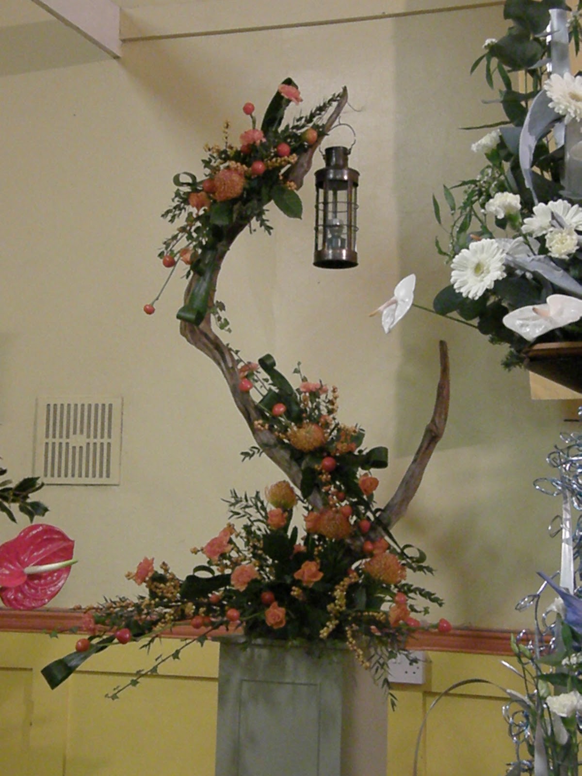 Sue's Family, Flowers and Fun Stuff Christmas Flower Arranging