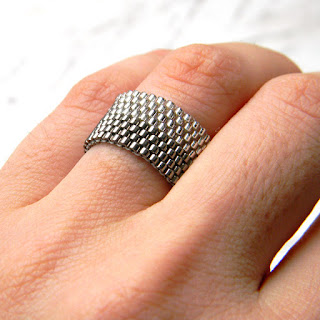 Кольцо из бисера - peyote ring