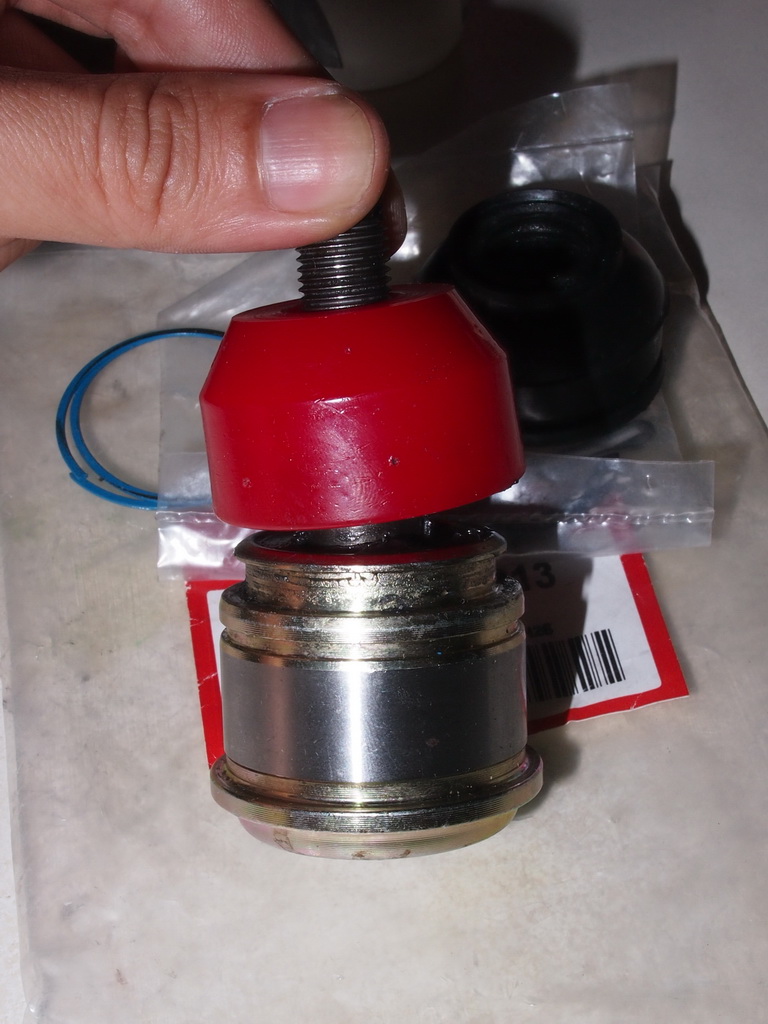 Honda CIVIC EG6: Lower Ball Joint - Energy Suspension Dust Boot