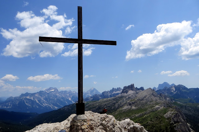 escursioni trekking val badia