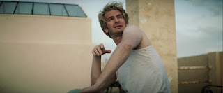 ausCAPS: Andrew Garfield nude in Mainstream