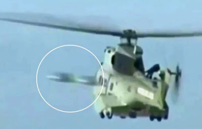 Penampakan Dua UFO Melintas Cepat Lewati Helikopter Perancis