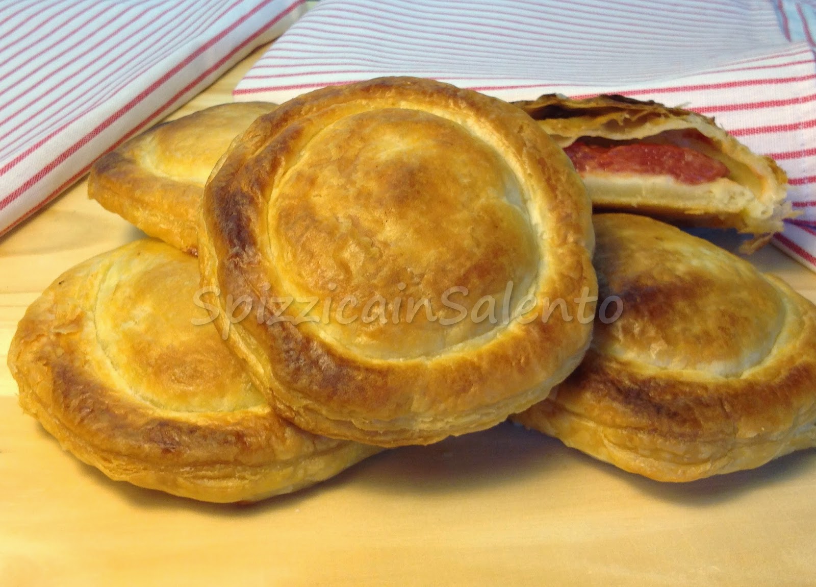 le rustico, la version made in sud du célèbre vol-au-vent <<< ceci n'est pas un vol-au-vent>>>>