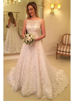 https://www.27dress.com/p/lace-spaghetti-straps-buttons-sweep-train-sleeveless-wedding-dress-107442.html?utm_source=blog&utm_medium=teresa&utm_campaign=post&source=teresa   