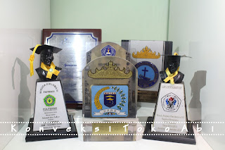 jual perlengkapan wisuda  Wa 085715470979  Telp 085771062589