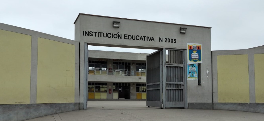 Escuela 2005 - Comas