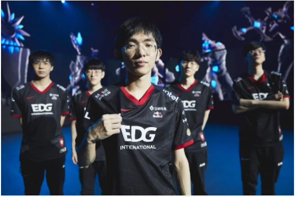 Esports: Edward Gaming vô địch chung kết thể giới 2021 LOL Esports