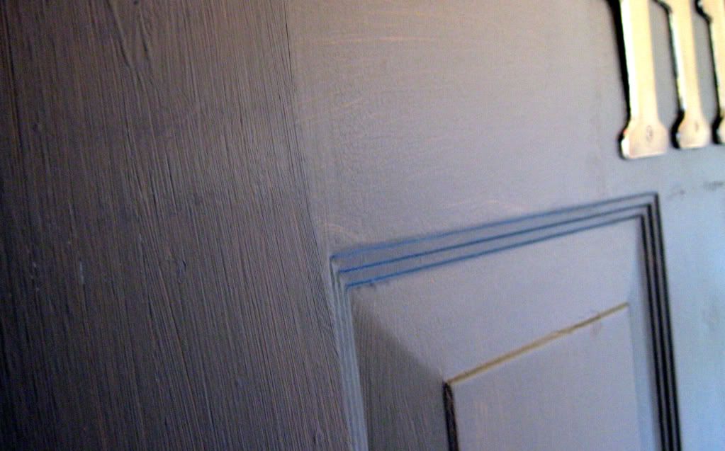 Girl's Guide to Painting Your Front Door DIY Home Staging Tips