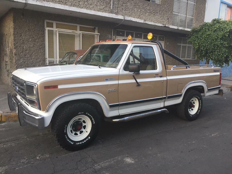 Autos del recuerdo: Ford F150 Explorer Lobo 1984