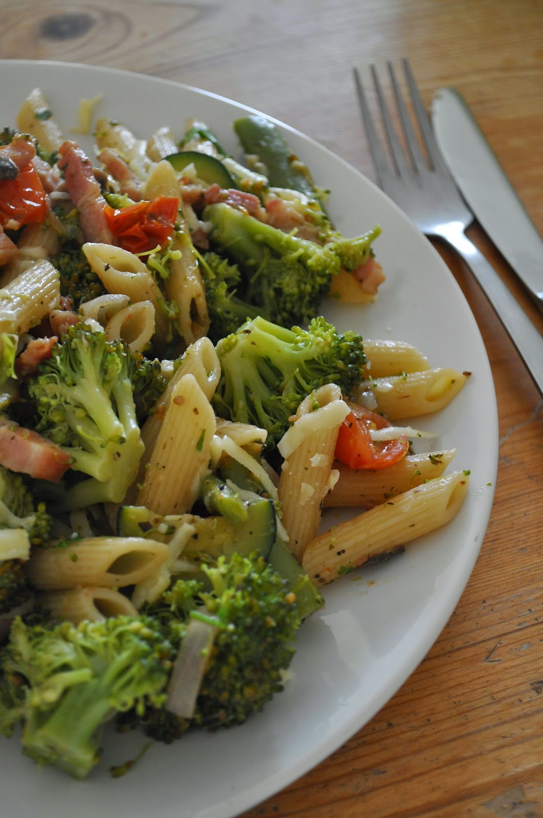 LouLouLoves.: Bacon & Vegetable Pasta - A Recipe!