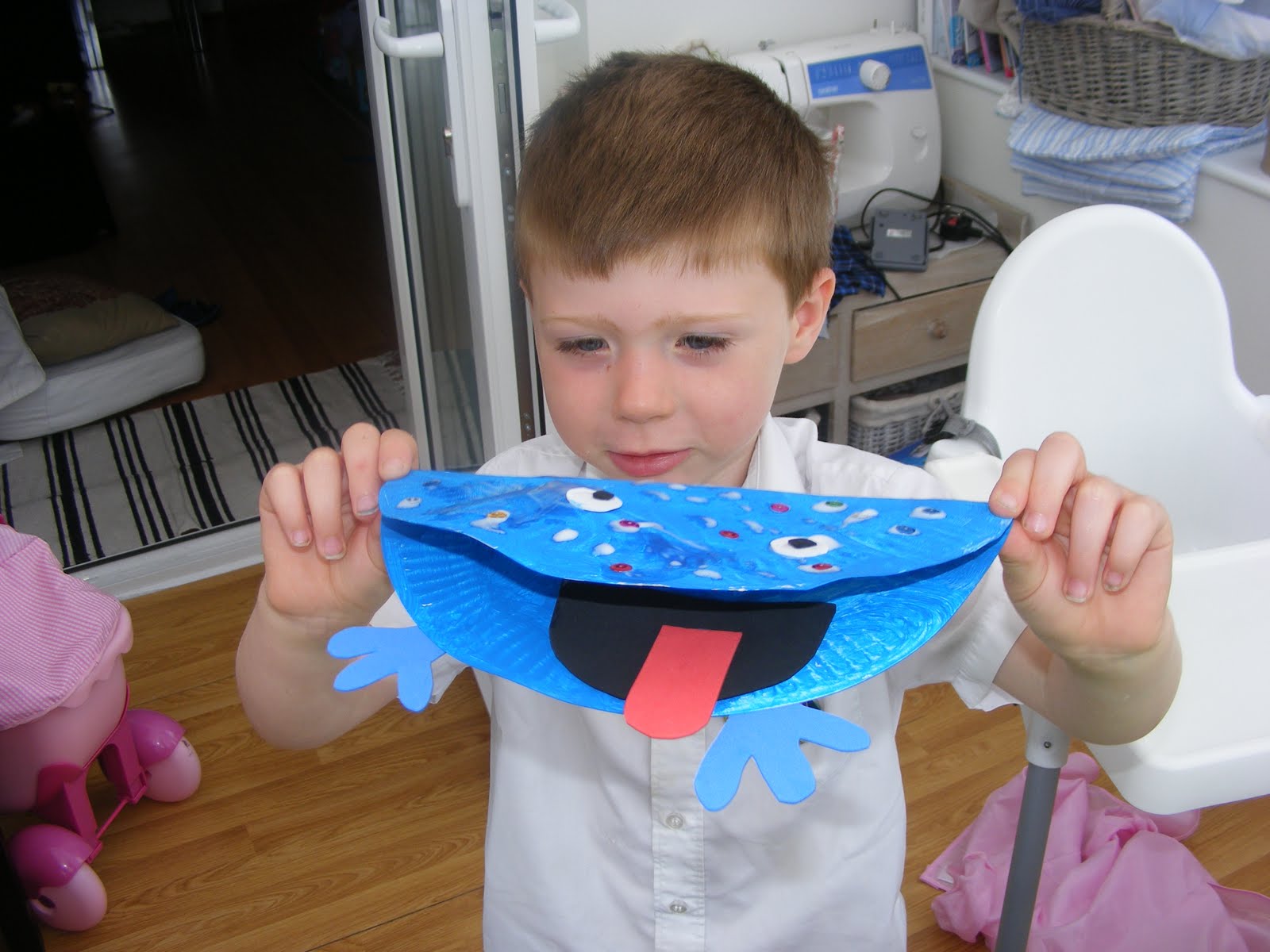 Adventures Play Paper Plate Craft 2 Frogs!