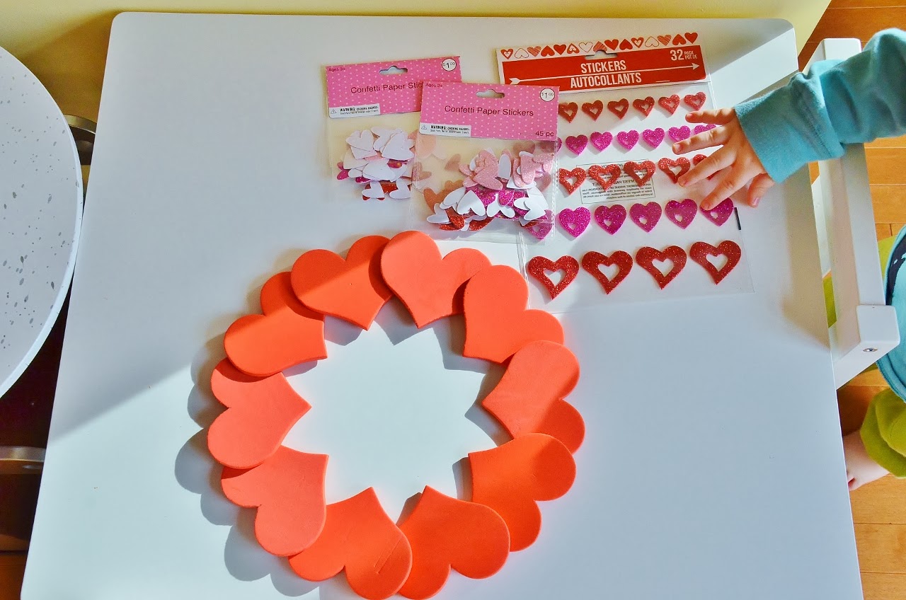 Dworianyn Love Nest: Kid Craft Friday: Valentine's Foam Crafts