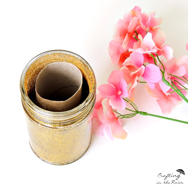 Turn jar into glitter vase  ||  Crafting in the Rain
