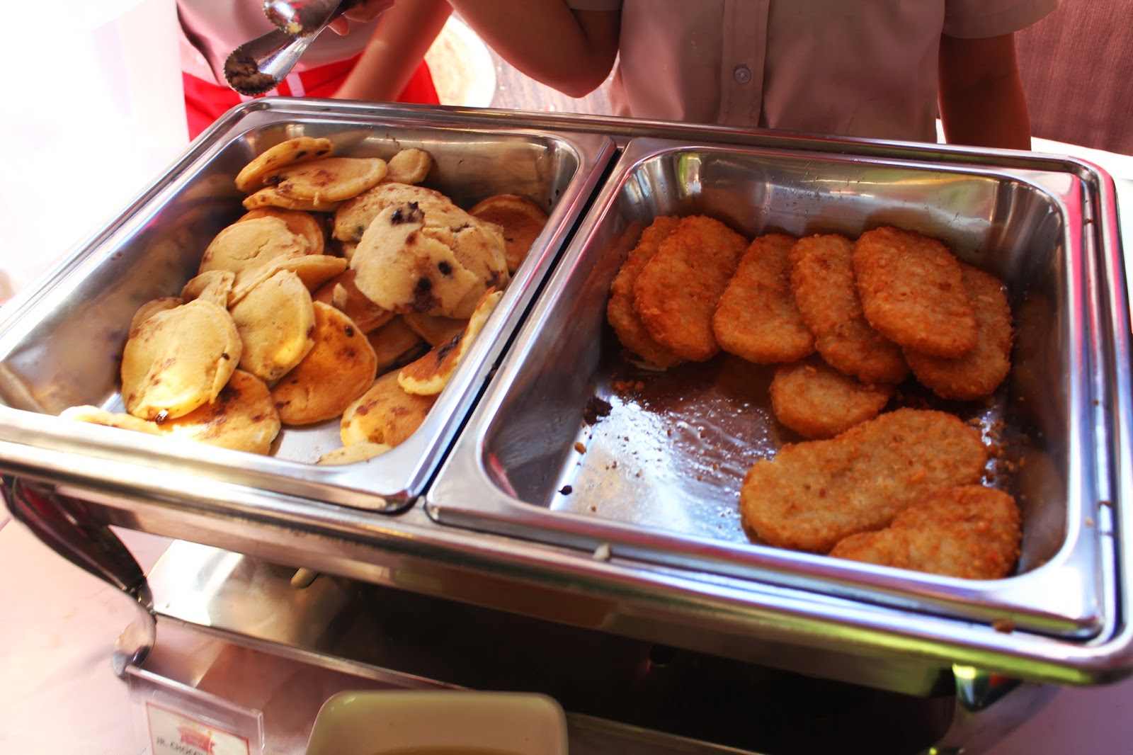 10taku Street KFC Breakfast Buffet