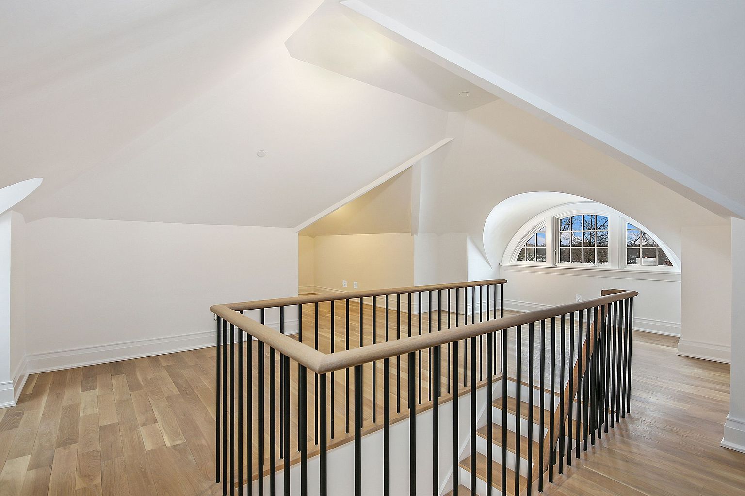 8,000 Square Foot ColonialStyle Mansion In Scarsdale, NY (FLOOR PLANS