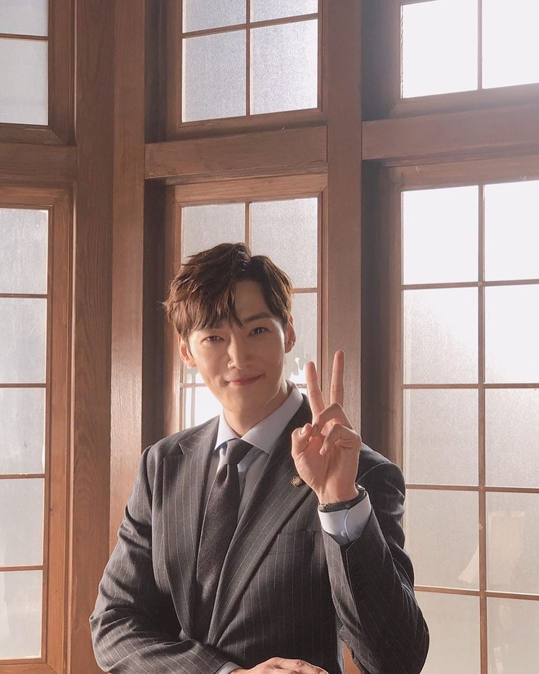 인생 내 던진 최진혁의 근황...jpgif | 인스티즈